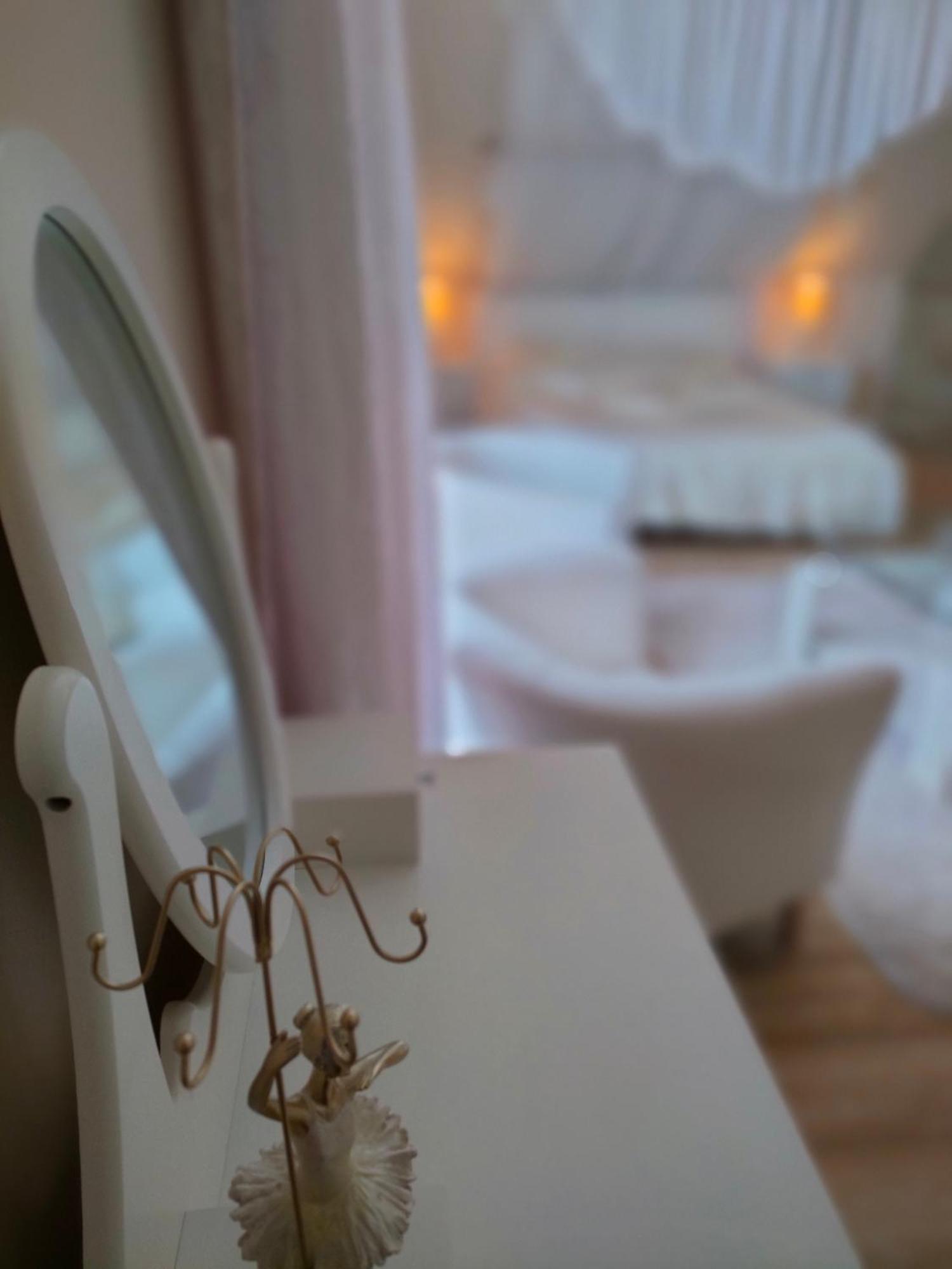 Hotel Viwaldi Baruchowo Buitenkant foto